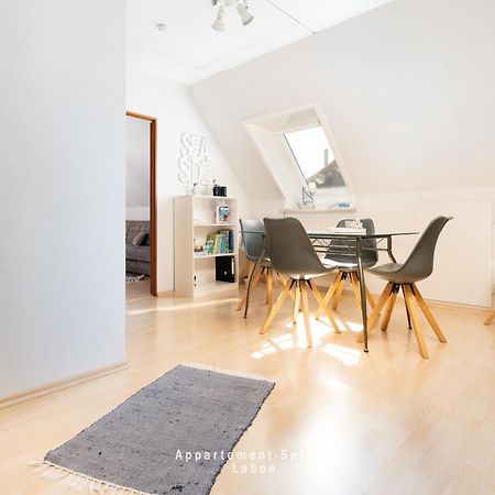 Fewo Lerchenstrasse, Nur Privatreisende, Monteure Nicht Erwuenscht ลาเบอ ภายนอก รูปภาพ